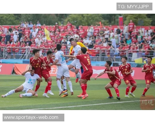 川超精彩绝伦补时逆转遂宁门将头球绝平广安队震撼全场